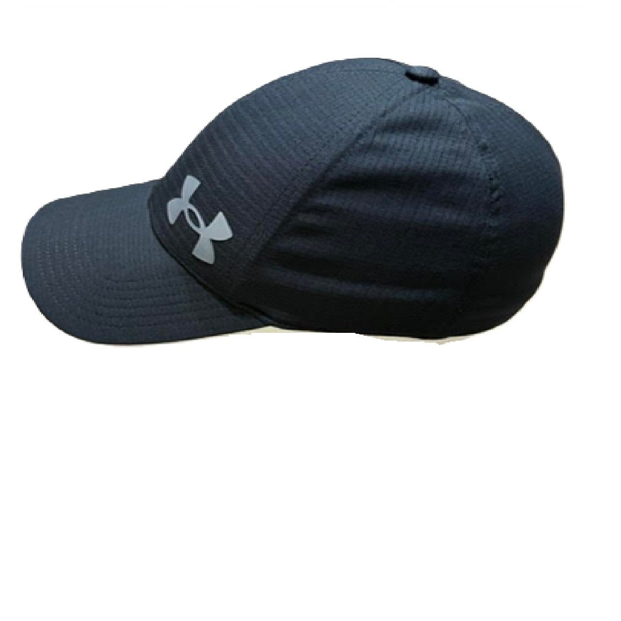 Under Armour Armourvent Baseball Style Hat Black M/L with Iso-Chill  BM1