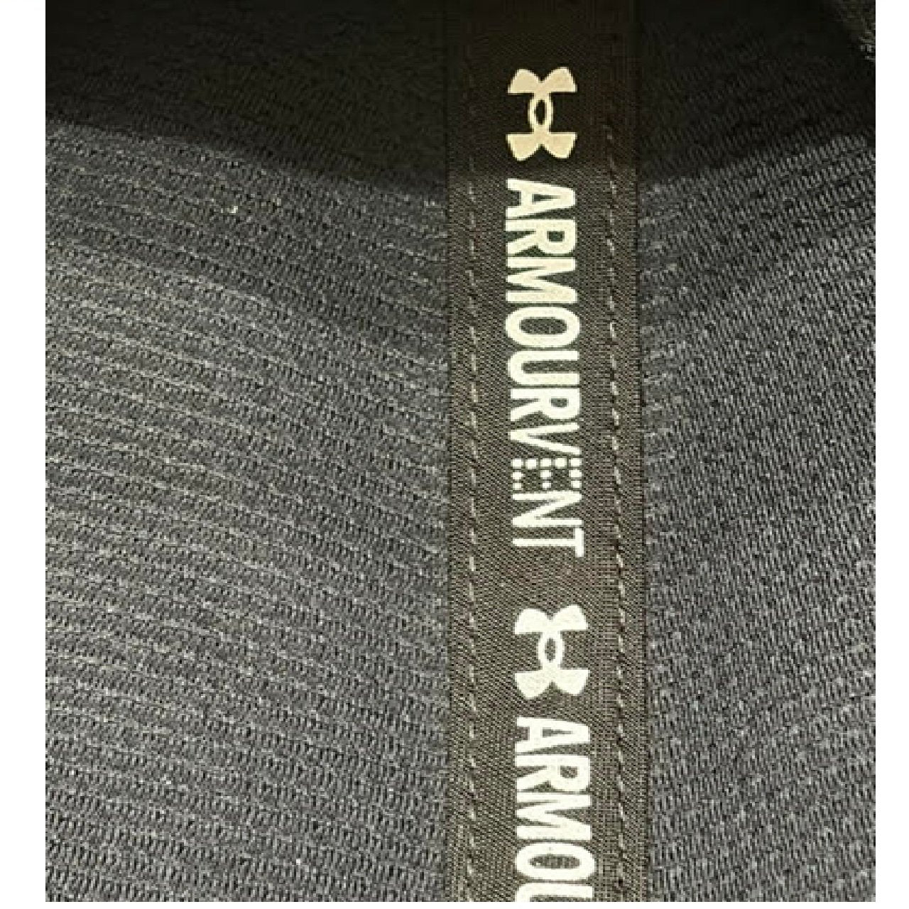 Under Armour Armourvent Baseball Style Hat Black M/L with Iso-Chill  BM1